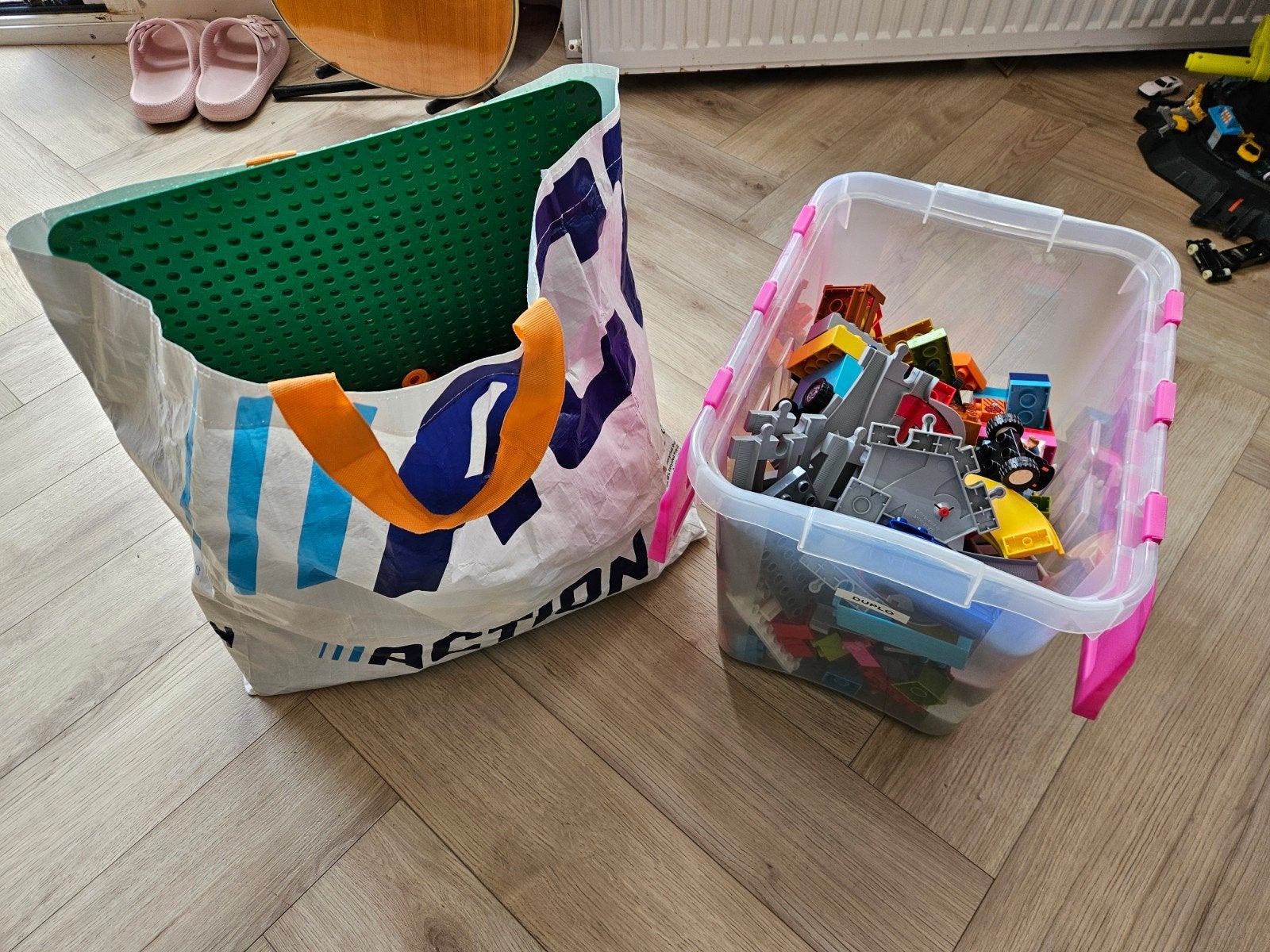 Grote hoeveelheid duplo, Ophalen, Zo goed als nieuw