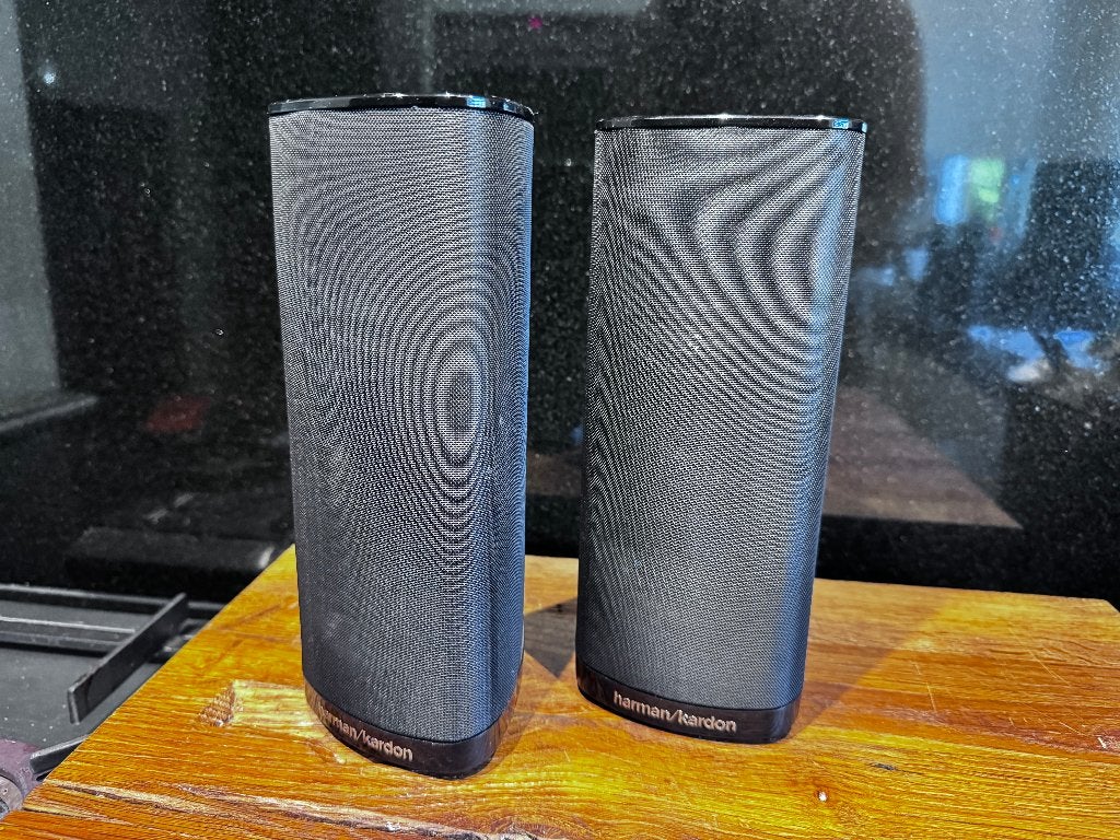 ✅Harman Kardon SAT-TS2BQ met voetjes, Overige merken, Ophalen of Verzenden, Zo goed als nieuw, 60 tot 120 watt
