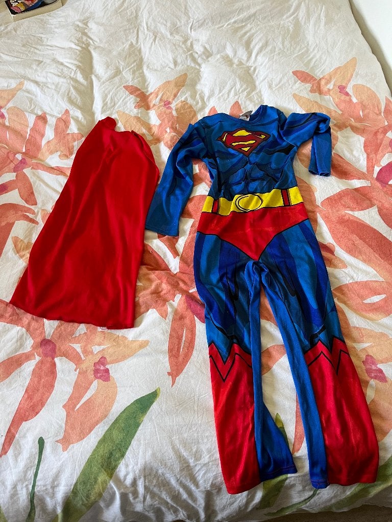 Superman pak voor 7/ 8 jarige, Kinderen en Baby's, Ophalen of Verzenden, Gebruikt, 122 t/m 128, Jongen of Meisje