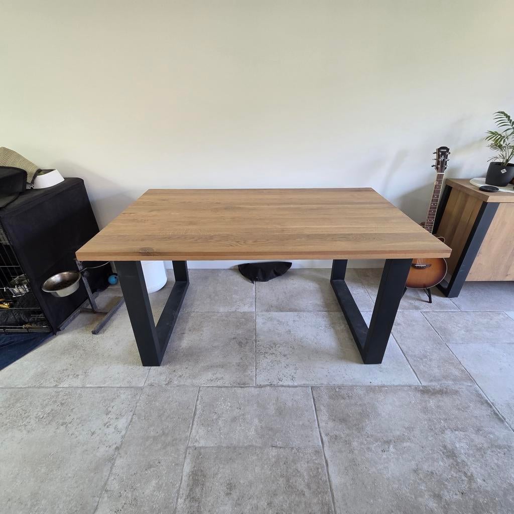 Verato tafel pronto, Gebruikt, Eikenhout, 150 tot 200 cm, Vier personen