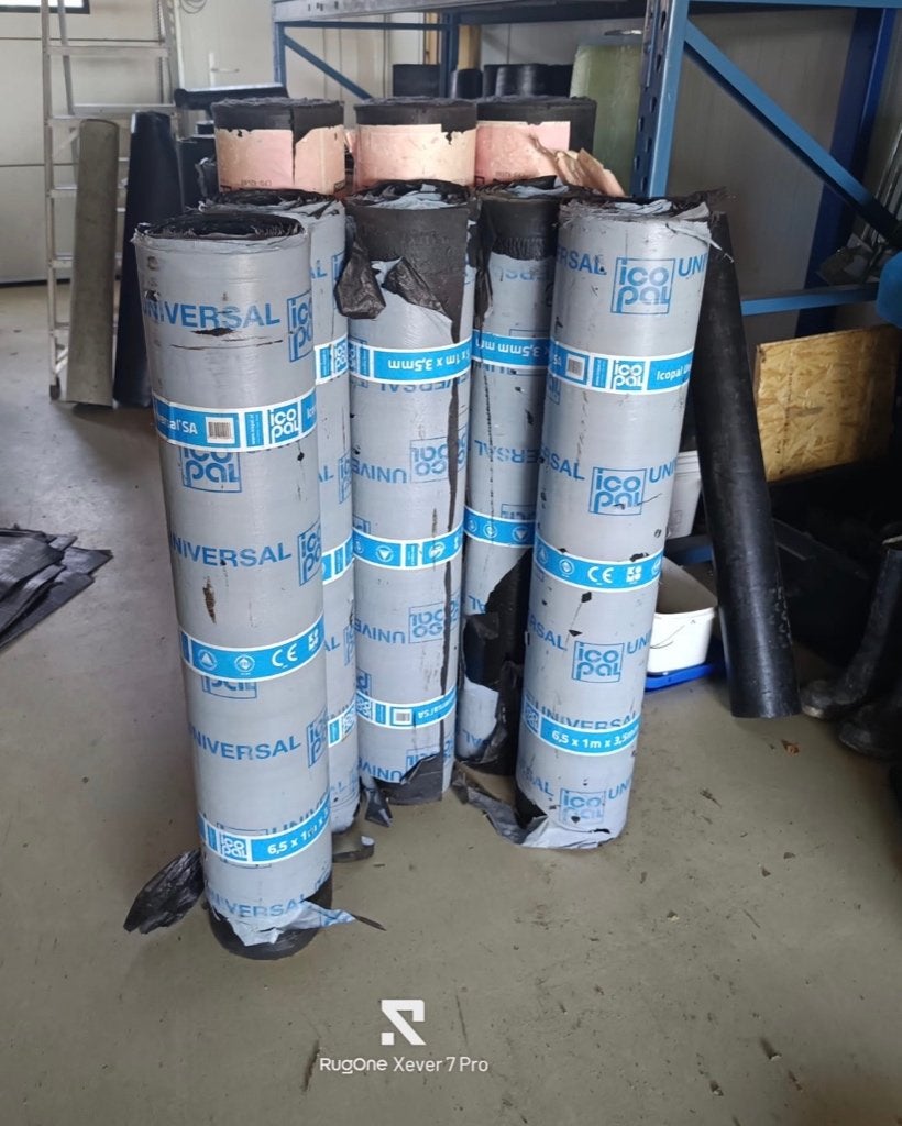 Diverse dakrollen, Ophalen, Overige materialen, 10 tot 15 m², Zwart