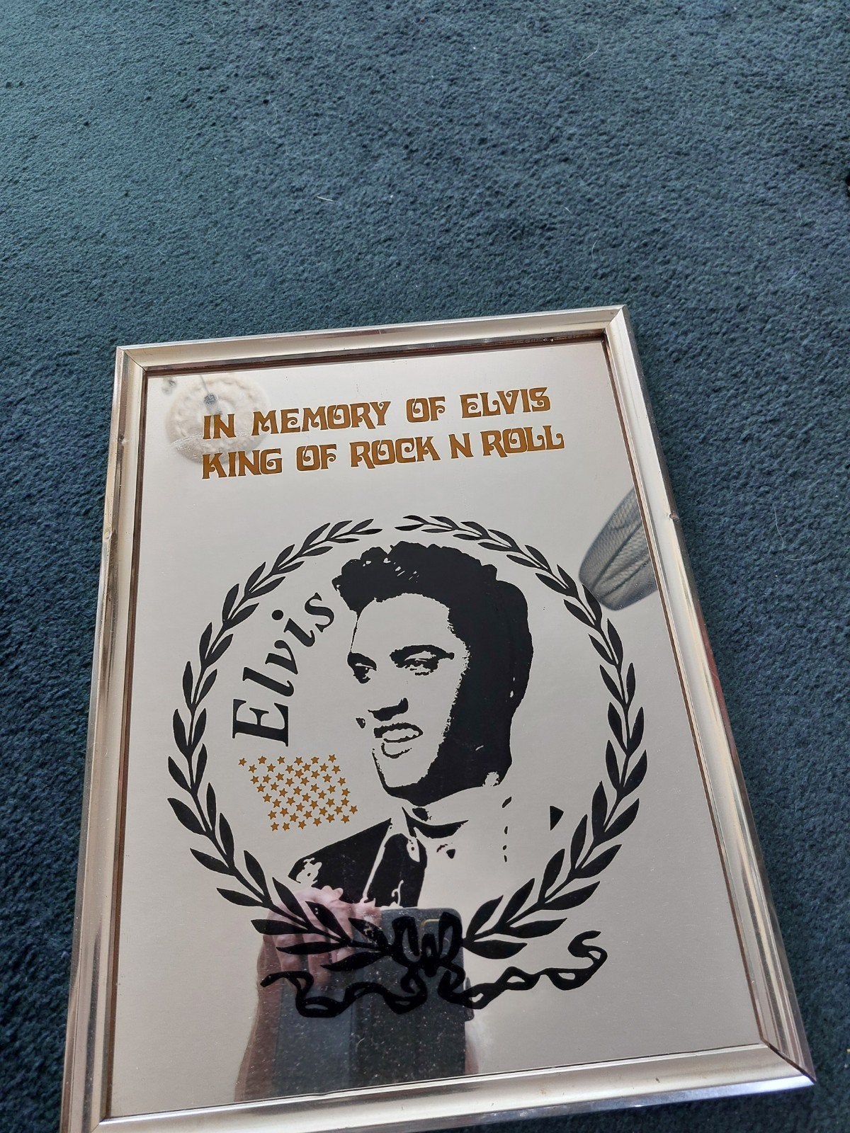 Elvis Presley 'King of Rock n Roll' Spiegel, Ophalen of Verzenden, Gebruikt, Poster, Artwork of Schilderij