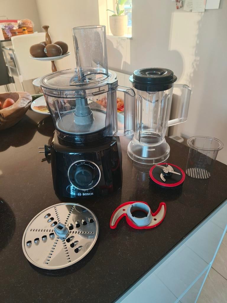 Bosch MCM3201B Zwart Foodprocessor - 800W, 30+ functies, Refurbished, 3 snelheden of meer, Ophalen of Verzenden, 2 tot 3 liter