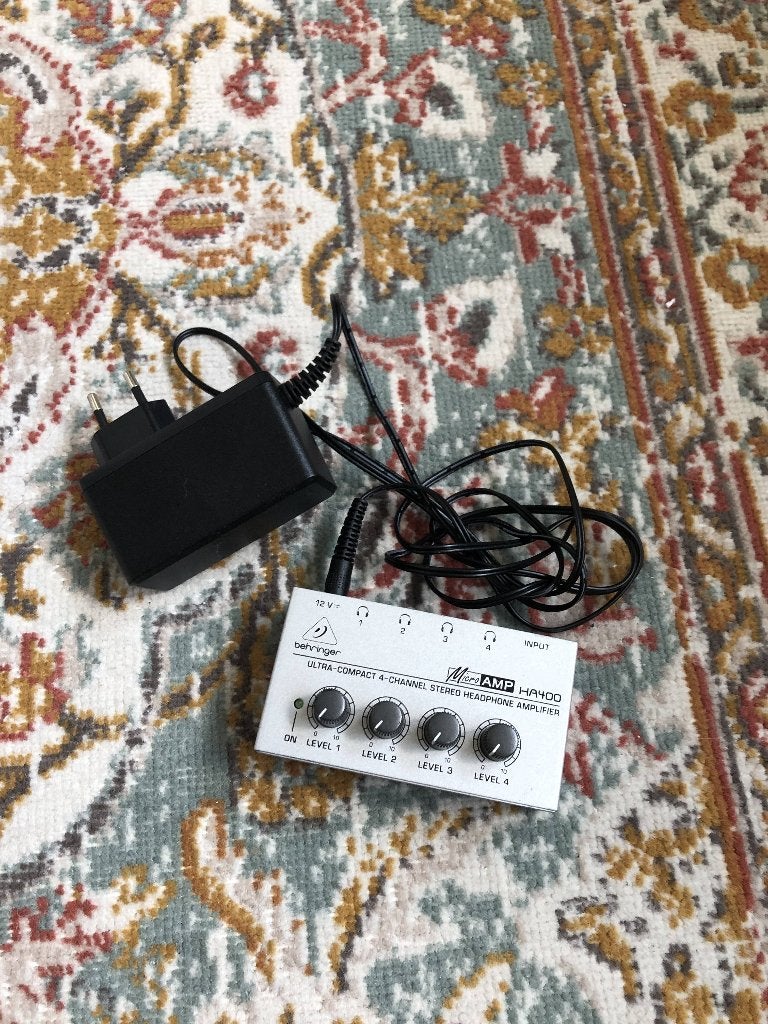 Behringer MicroAMP HA400 Hoofdtelefoonversterker, Ophalen of Verzenden, Gebruikt, Minder dan 5 kanalen