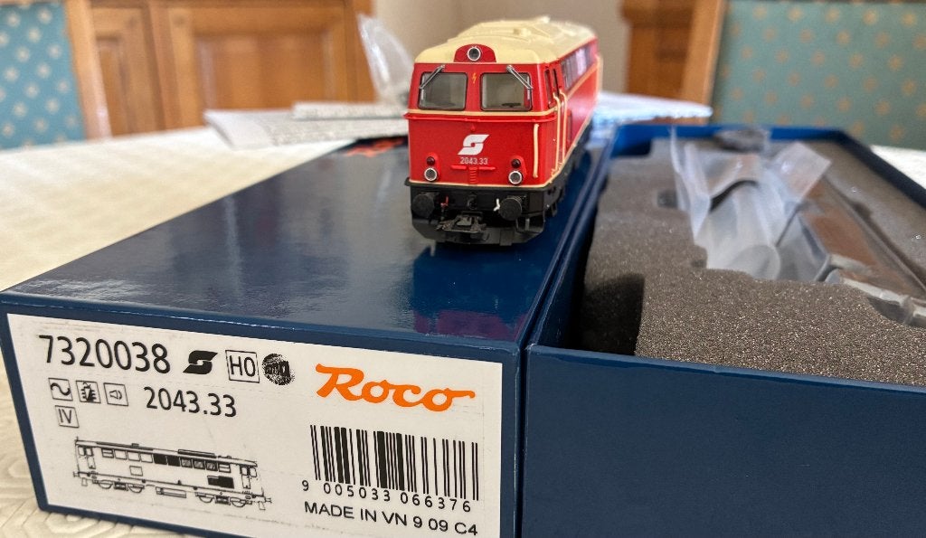 Roco Loc 7320038 AC Dig SOUND Recente produktie, Hobby en Vrije tijd, Wisselstroom, Locomotief, Ophalen of Verzenden, Zo goed als nieuw