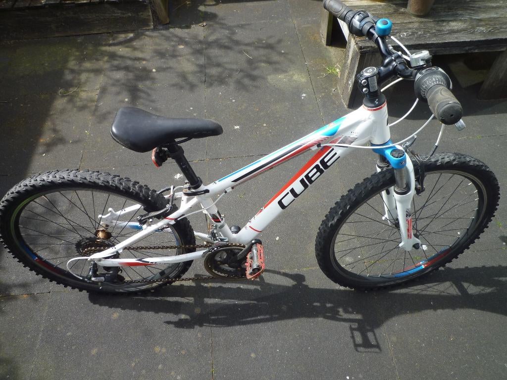 Cube 24 inch mountainbike, Fietsen en Brommers, Fietsen | Kinderfietsjes, Ophalen, Gebruikt, 20 inch of meer, Cube