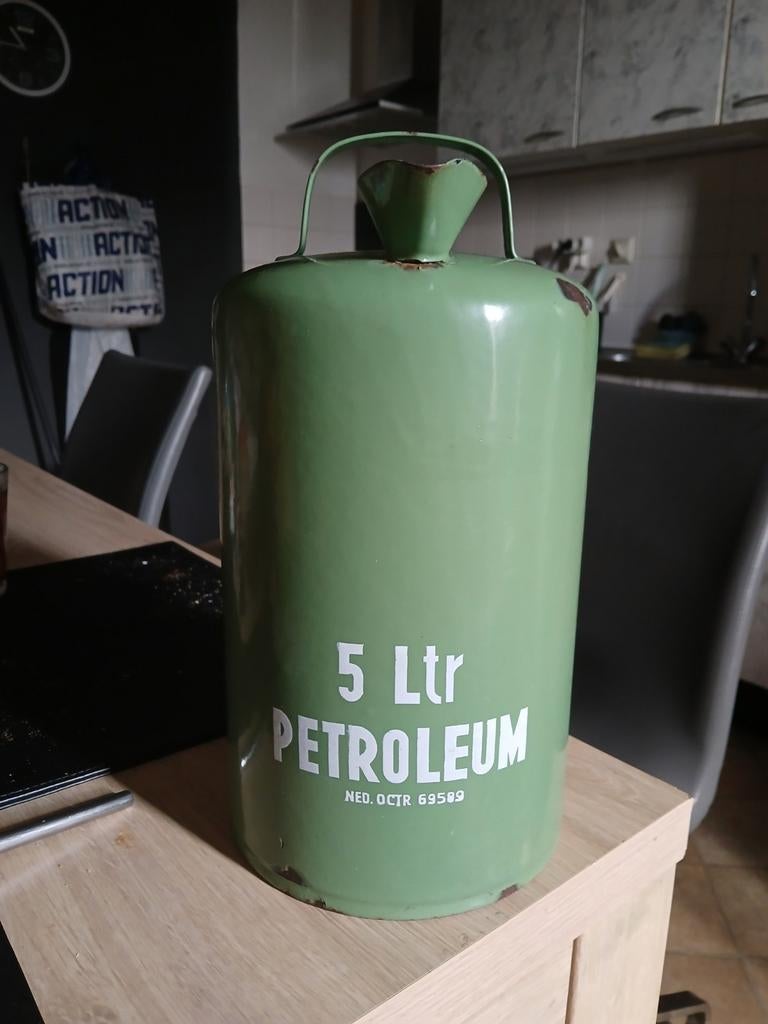 Petroleum Kan, Antiek en Kunst, Antiek | Emaille, Ophalen of Verzenden
