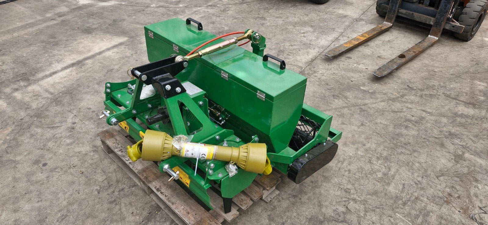 Te koop nieuwe graszaaimachine/ zaaimachine/ rotorkopeg, Tuin en Terras, Ophalen, Nieuw