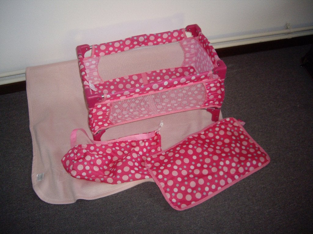 baby born campingbedje excl pop met tas en dekentje, Kinderen en Baby's, Speelgoed | Poppen, Ophalen, Zo goed als nieuw, Babypop