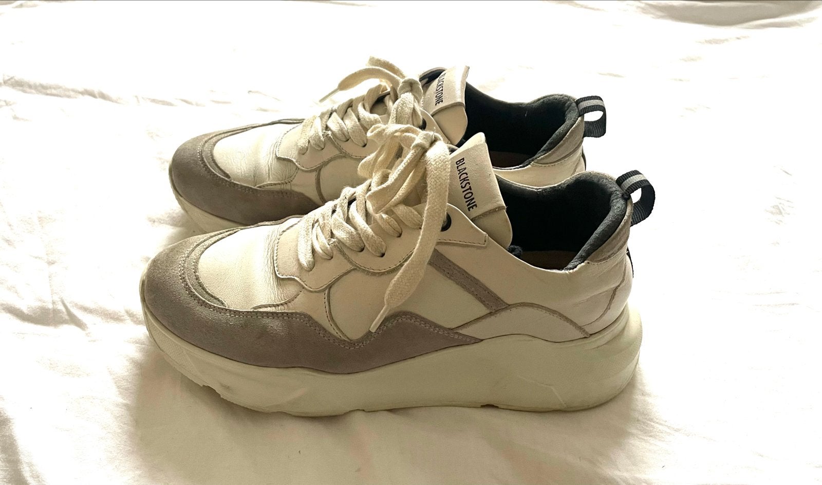 Blackstone Sneakers Maat 38 - gympen schoenen, Ophalen of Verzenden, Gedragen, Beige, Sneakers of Gympen