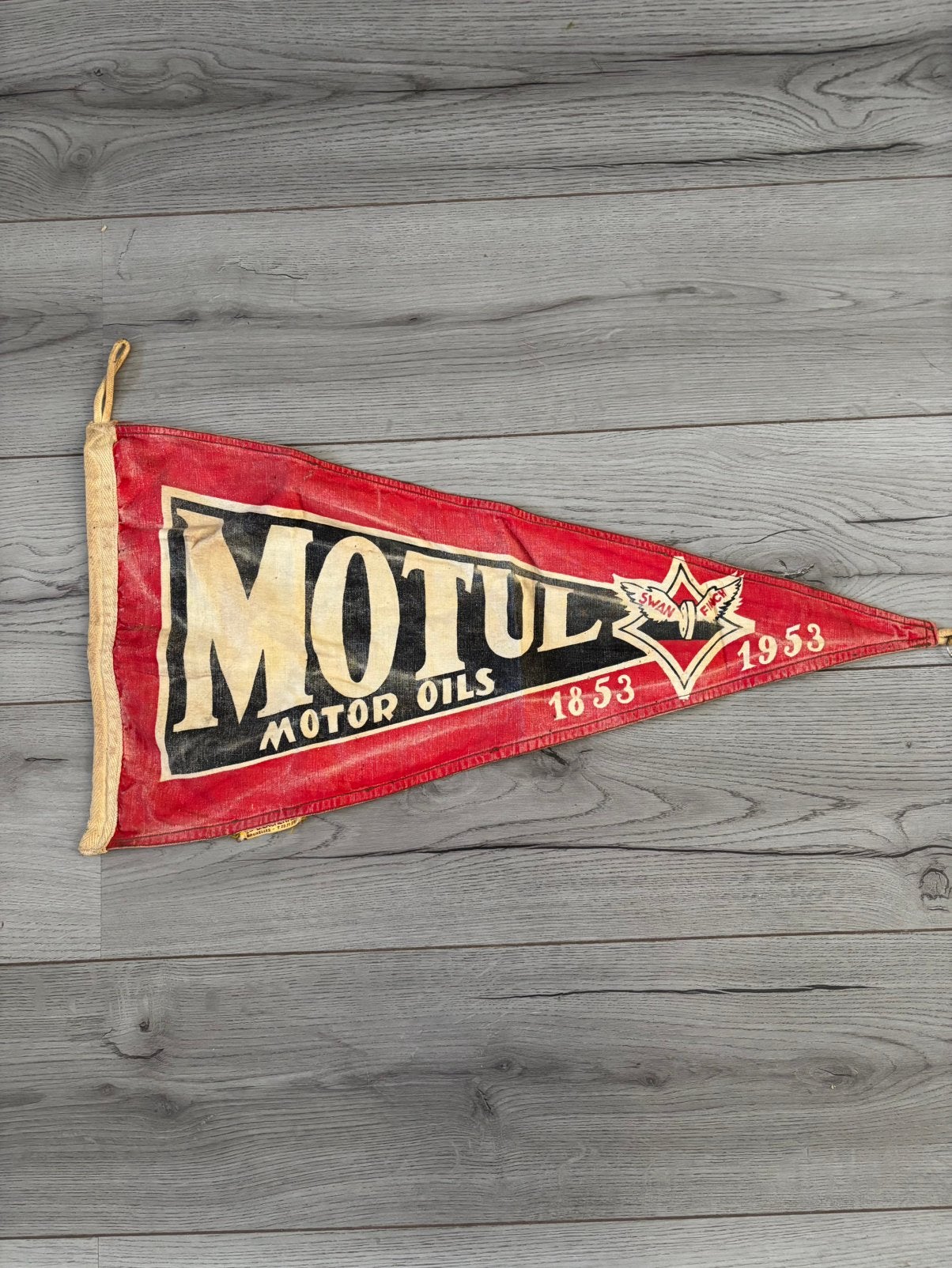 Oude vlag Motul, Ophalen of Verzenden