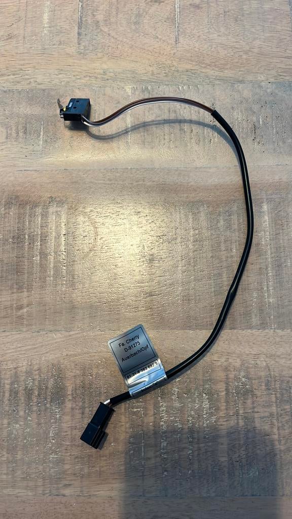 microswitch kofferbak e36 cabriolet / coupé 61318363692, Ophalen of Verzenden, Nieuw