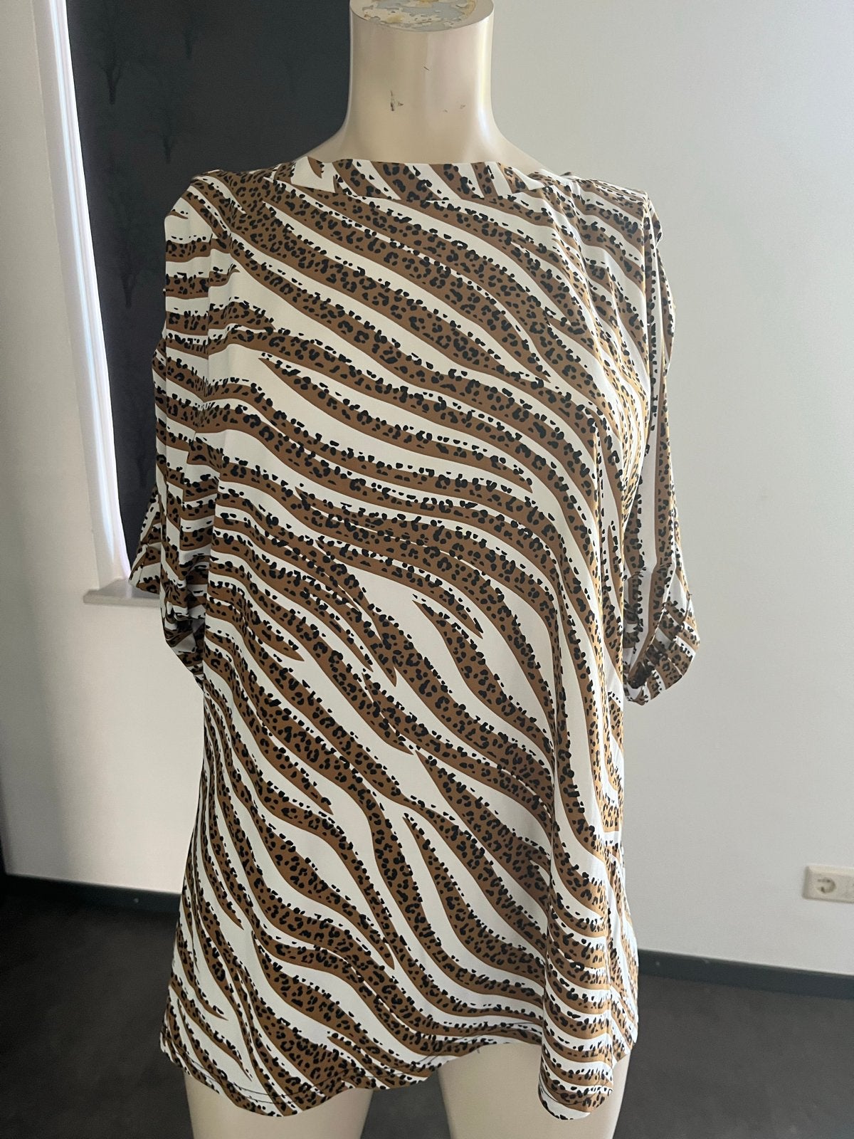 Studio Anneloes blouse met dierenprint, maat M, Maat 38/40 (M), Meerkleurig, Ophalen of Verzenden, Zo goed als nieuw