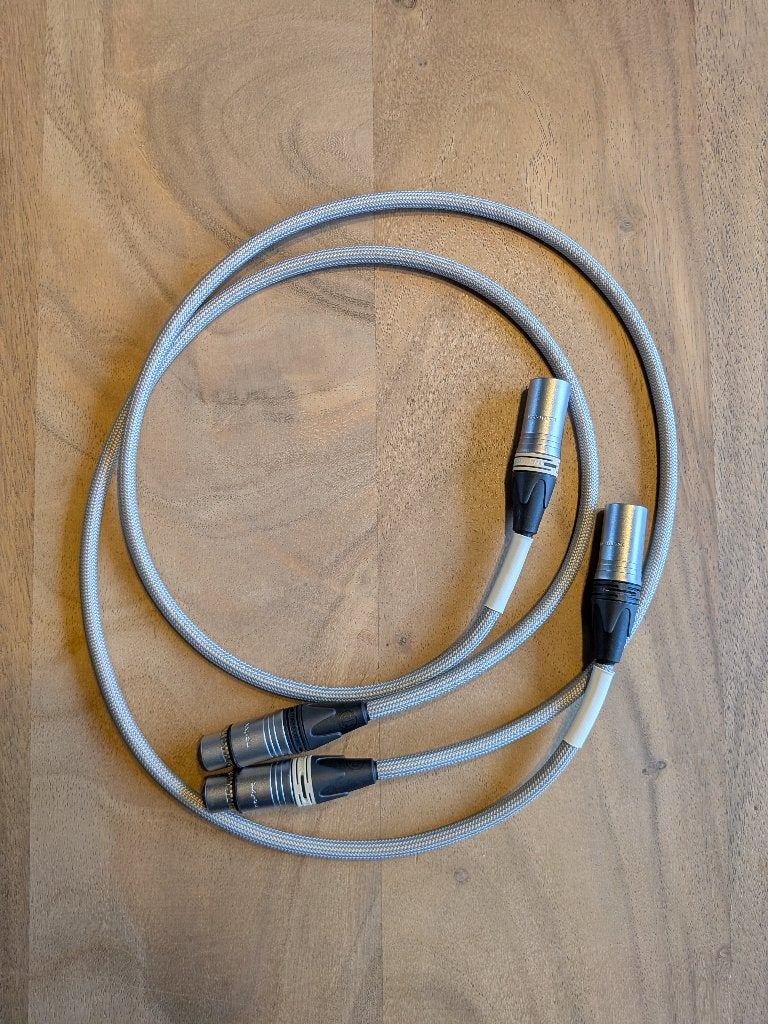 XLR kabel logic audio cables, Ophalen of Verzenden, Zo goed als nieuw, Minder dan 2 meter, Interlink-kabel