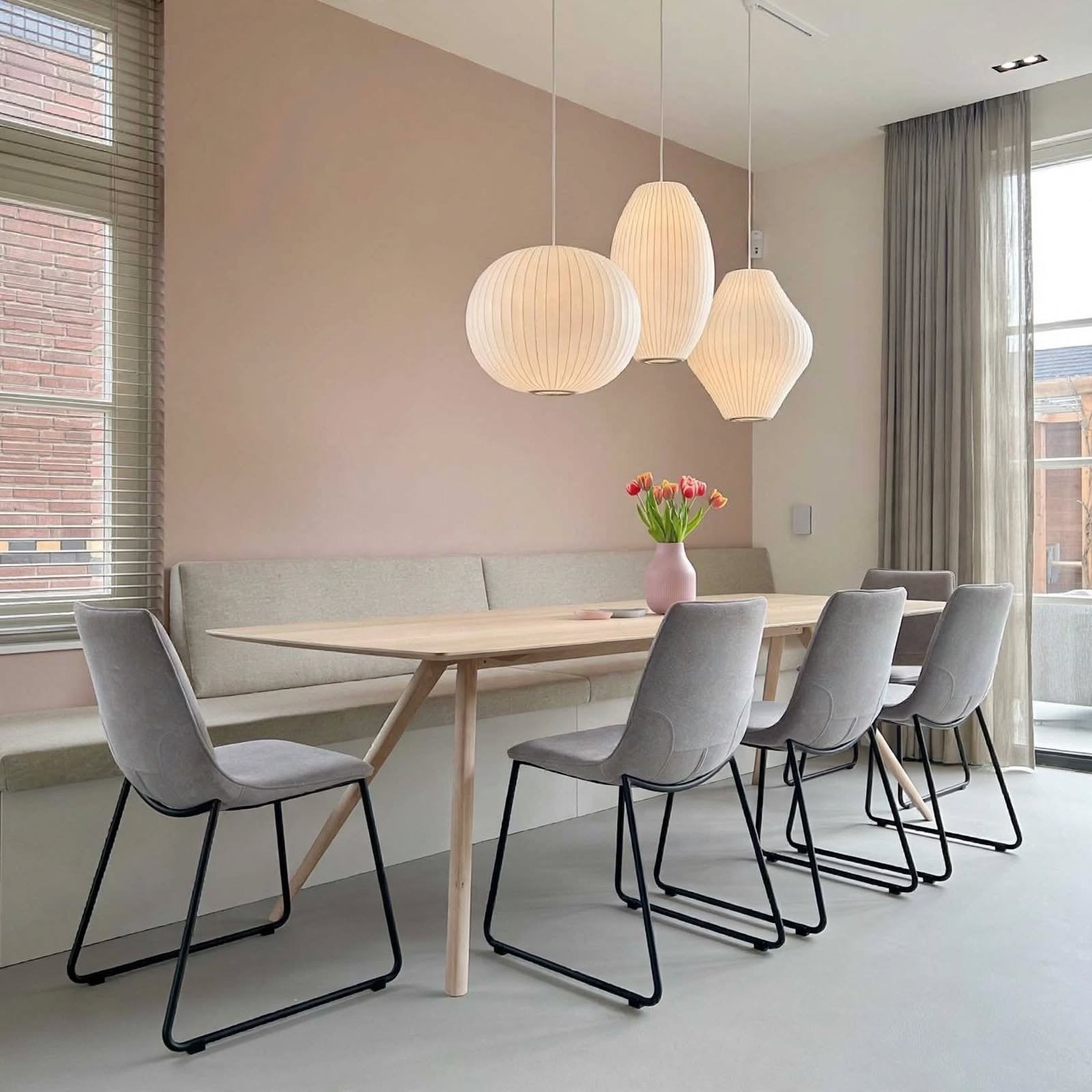 5x Moderne Eetkamerstoelen Lichtgrijs met Zwart Sled frame -, Ophalen, Grijs, Stof