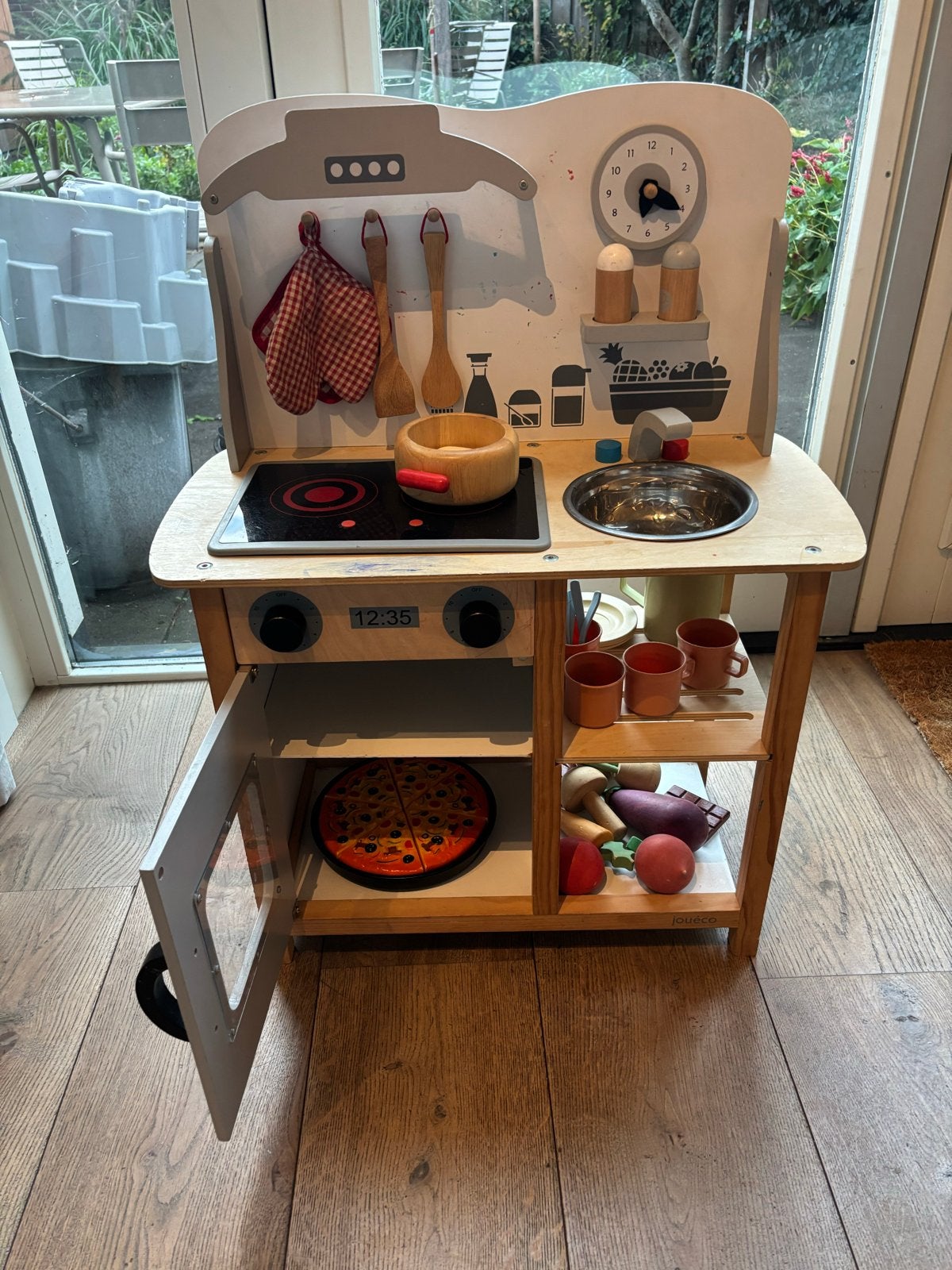 Houten kinderkeuken met accessoires, Ophalen, Gebruikt, Jongen of Meisje