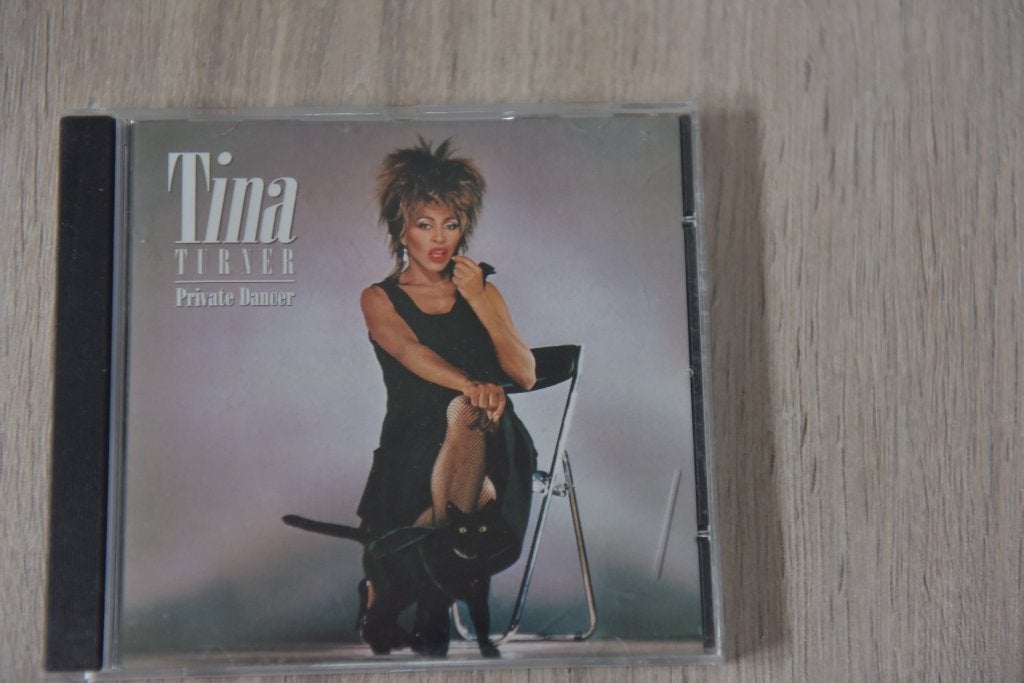 TINA TURNER -- PRIVATE DANCER + BONUS TRACKS, Inclusief doosje, Zo goed als nieuw, Album, Verzenden