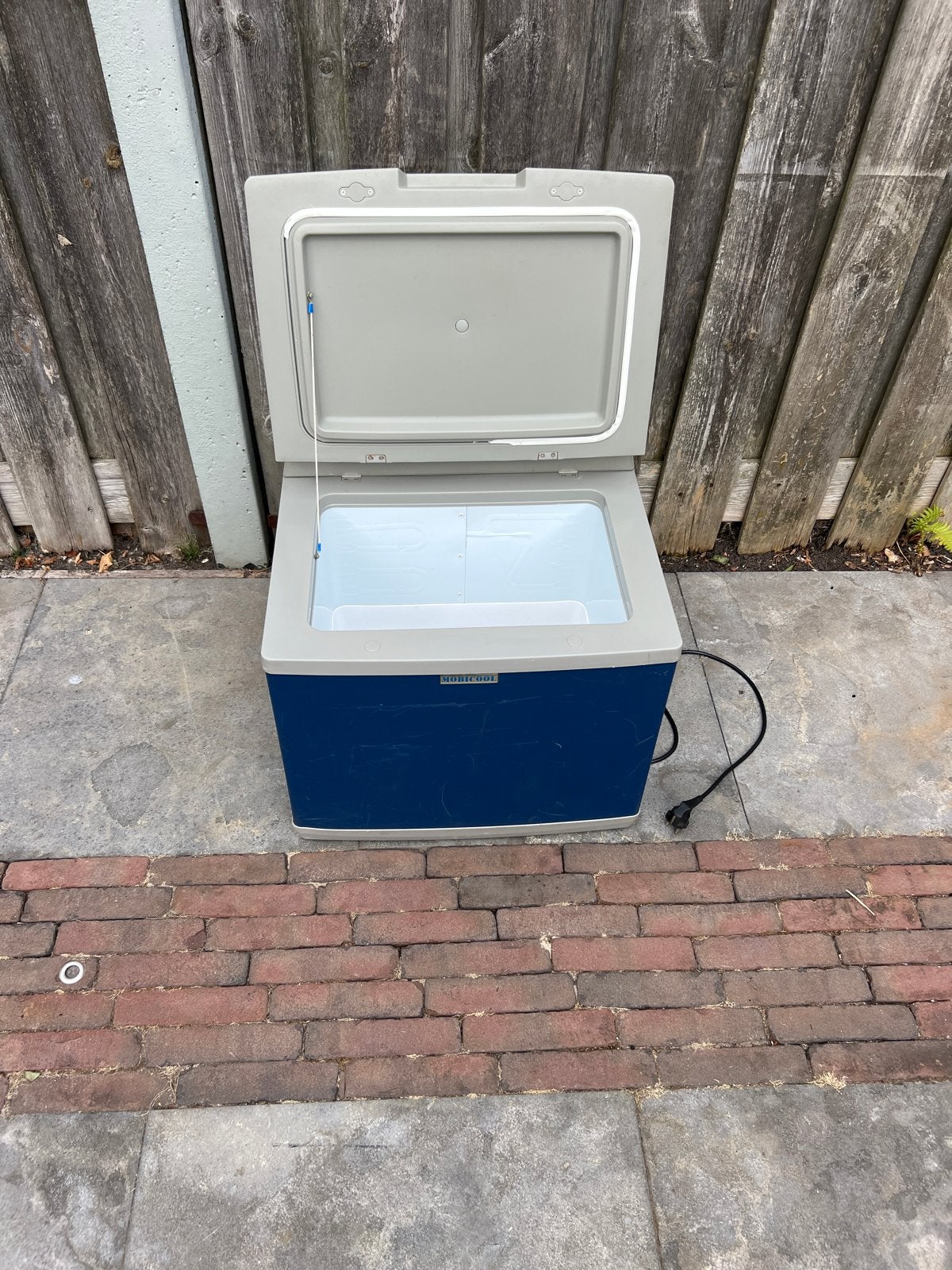 Mobicool Koelbox - Ideaal voor onderweg!, Ophalen, Gebruikt, Koelbox, Elektrisch