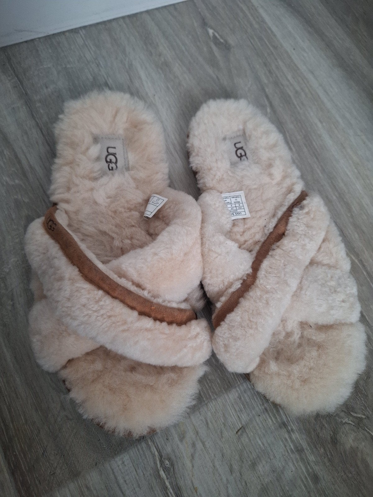 Ugg Sloffen Pantoffels Slippers Sandalen Wol 39Maat 40, Ugg, Ophalen of Verzenden, Zo goed als nieuw, Pantoffels of Sloffen