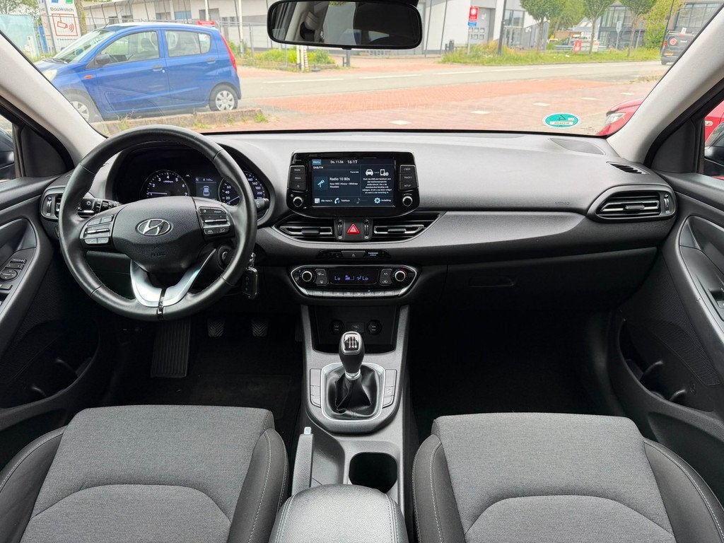 Hyundai I30 1.0 T-GDi MHEV i-Motion Clima|Cruise|CAM|Carplay, Auto's, Hyundai, Voorwielaandrijving, 12 maanden, Stof, Gebruikt