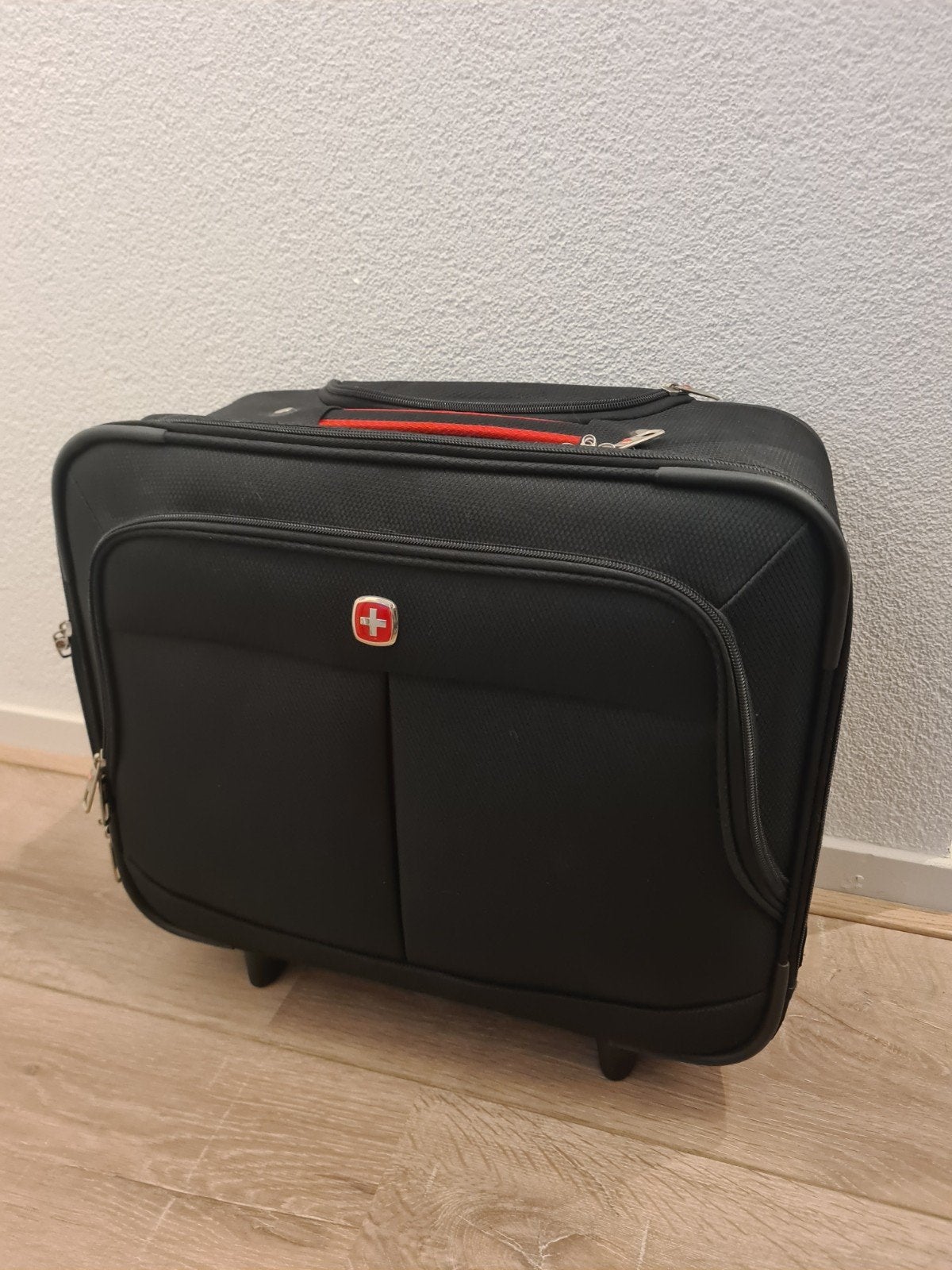 Wenger Wheeled Briefcase Laptop Reiskoffer, Uitschuifbare handgreep, Hard kunststof, Minder dan 50 cm, Ophalen of Verzenden