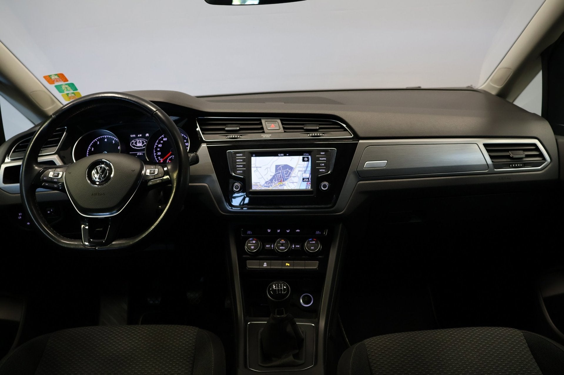 Volkswagen Touran 1.4 TSI Comfortline 7p |Carplay|Climate|, Voorwielaandrijving, Automatische klimaatregeling, Stof, Gebruikt