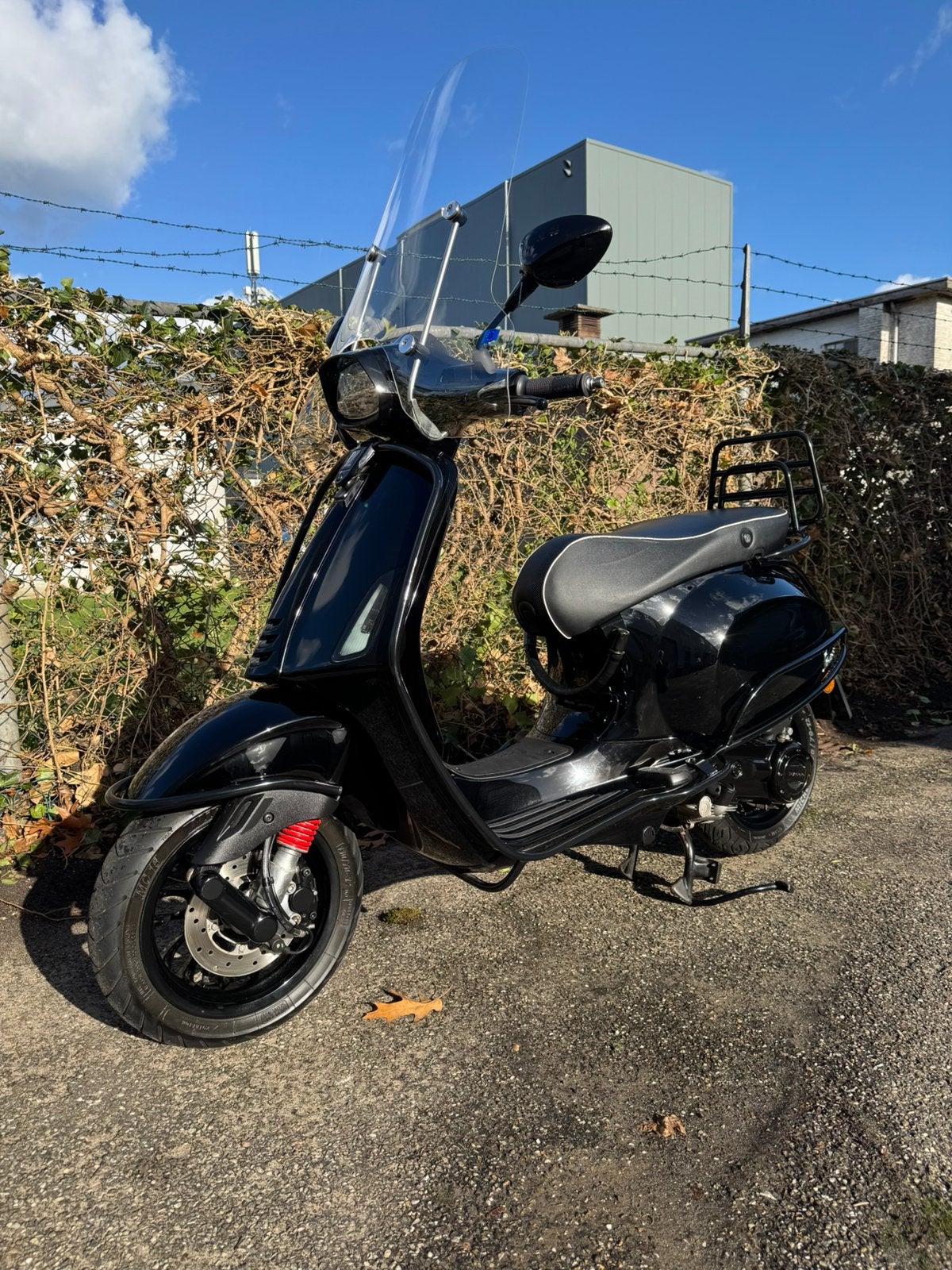 Vespa Sprint black edition E5, Fietsen en Brommers, Ophalen, Vespa S, Zo goed als nieuw, Benzine