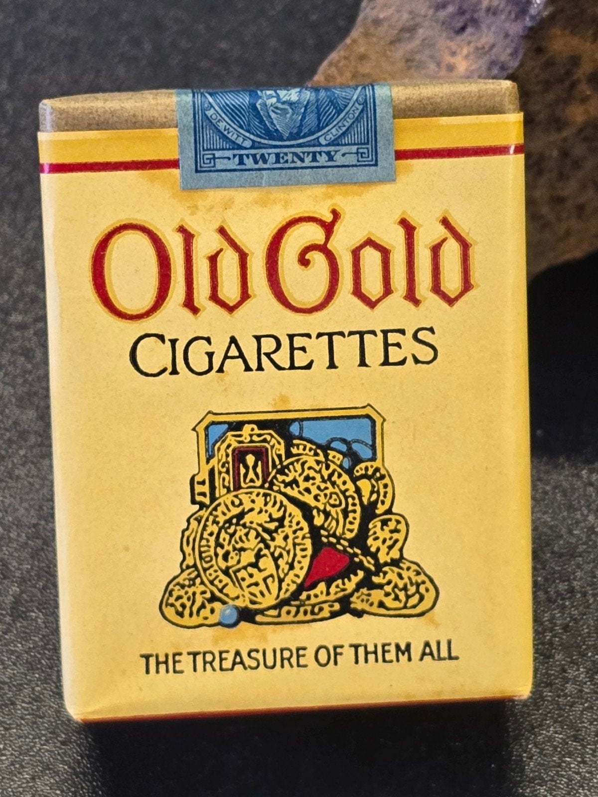 WWII US Old Gold cigarettes "FREEDOM" series 113, Verzamelen, Militaria | Tweede Wereldoorlog, Ophalen of Verzenden, Amerika, Embleem of Badge
