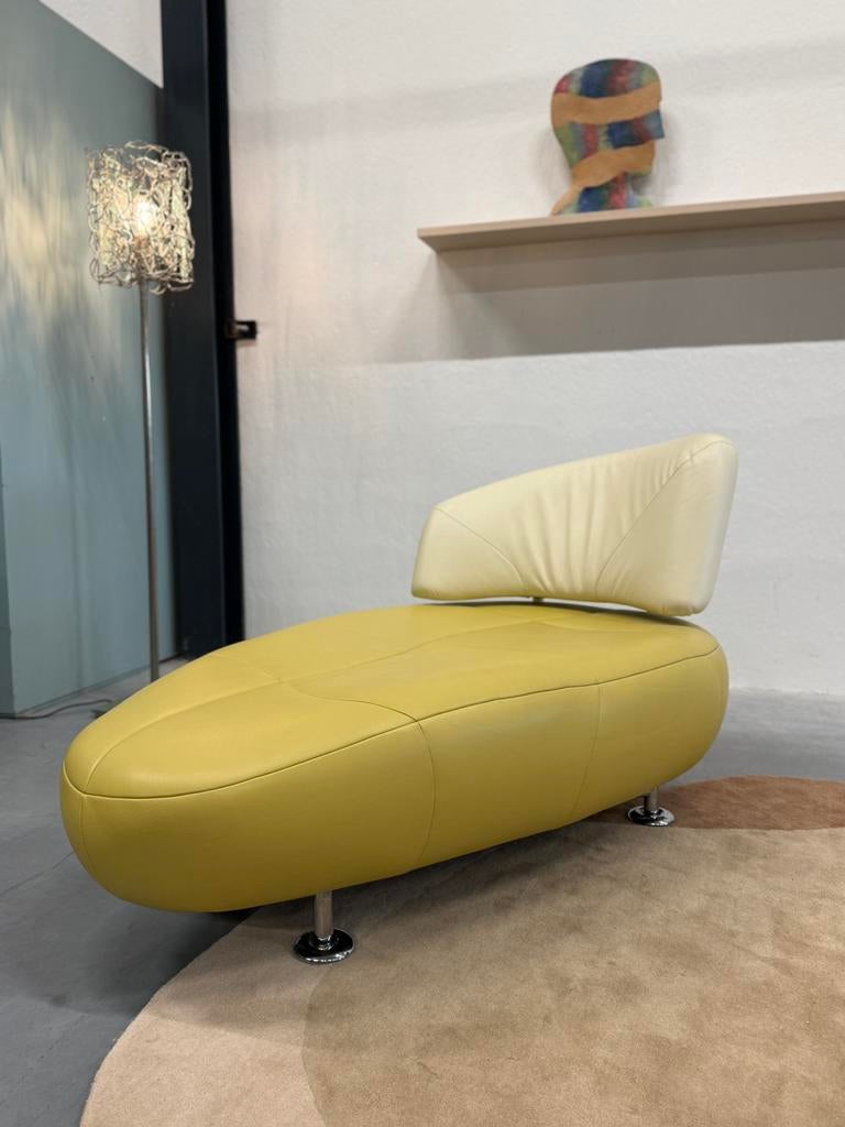 2 Leolux Kikko Chaise Longue Fauteuil Groen creme leer Bank, Leolux, Leer, Ophalen of Verzenden, Minder dan 150 cm