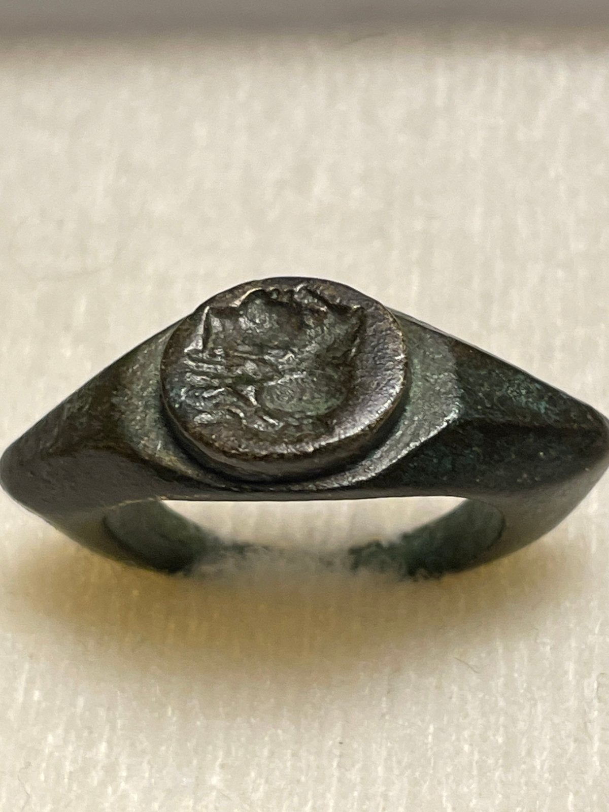 Oud-Romeinse ring | Alexander III de Grote | 100-300 n. Chr, Sieraden, Tassen en Uiterlijk, Ophalen of Verzenden, Brons, Ring