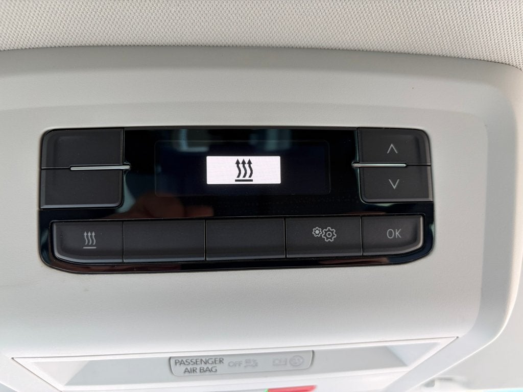 Foto 15 van Volkswagen Caravelle T6.1 Transporter 199 PK 4M Sper Standk.