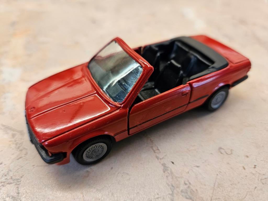 Gama BMW 325i Cabrio Rood 1:43, Ophalen of Verzenden, Zo goed als nieuw, Auto, Gama