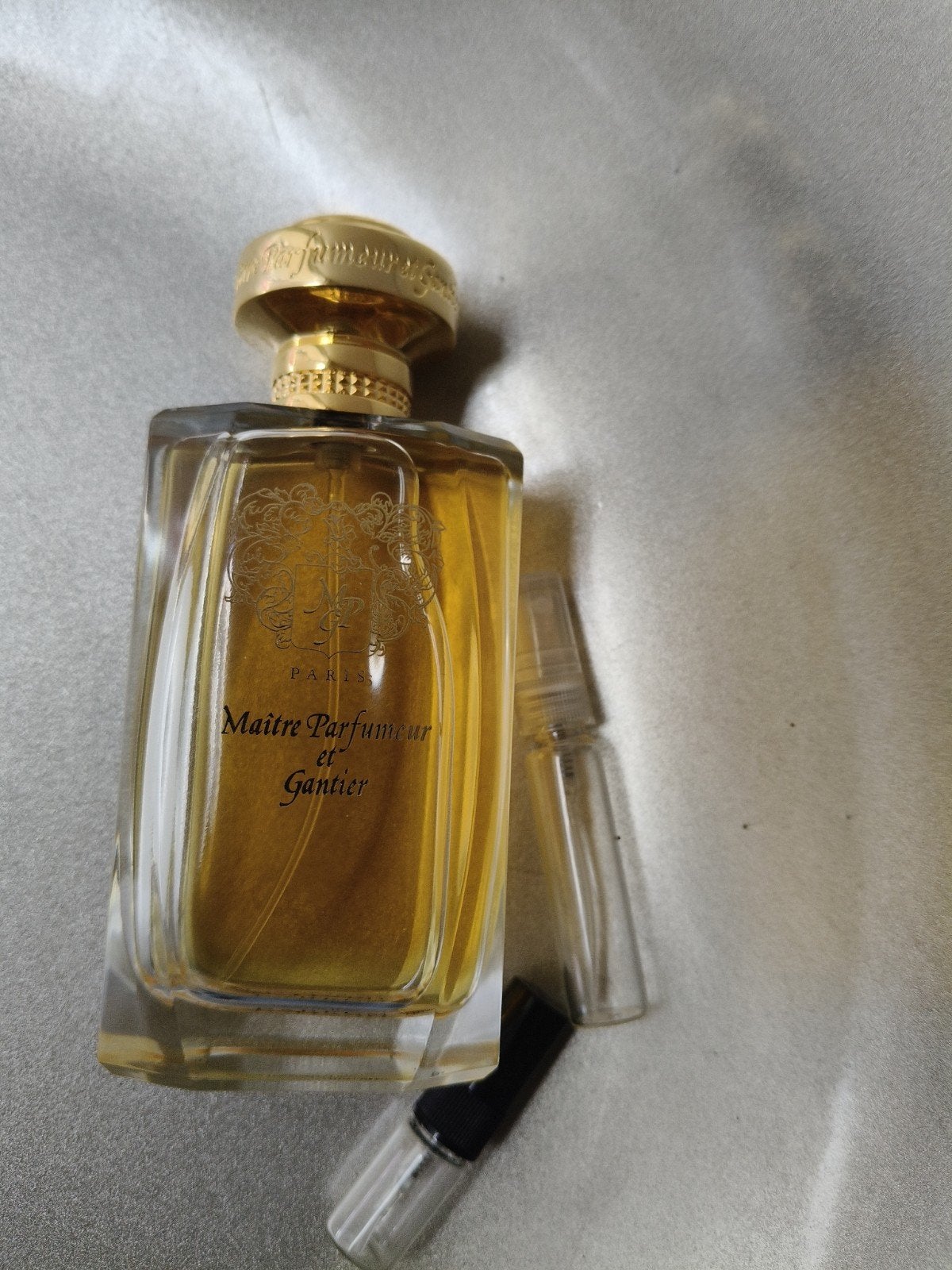 Parfum D'habit Maitre Parfumeur proefjes decants, Verzenden, Zo goed als nieuw
