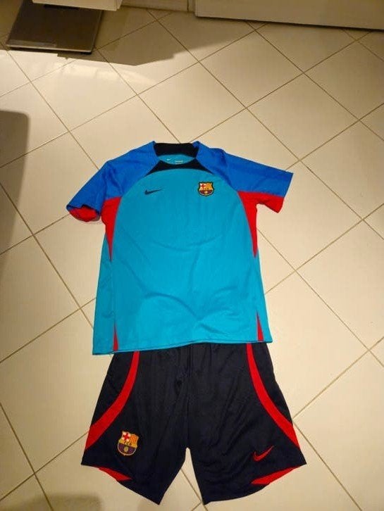 fc barcelona trainingsset mt L, Maat 52/54 (L), Nike, Zo goed als nieuw, Voetbal