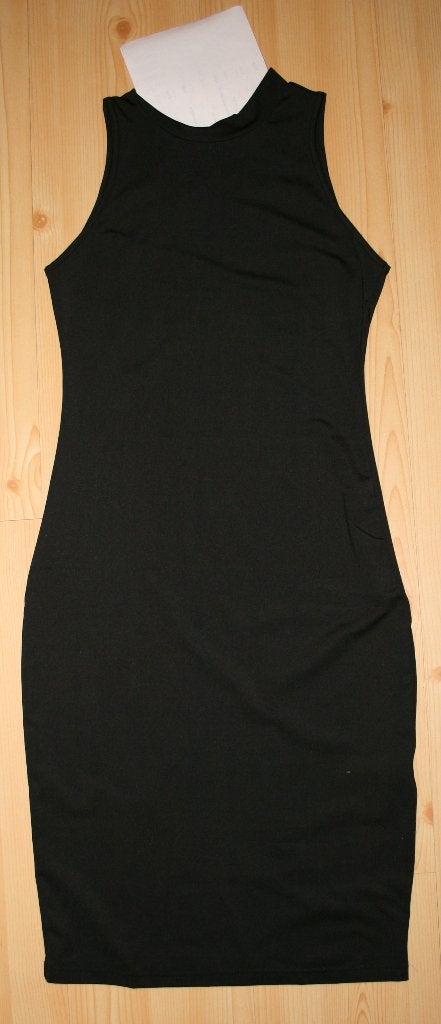 Shein zwarte lange jurk maat S (170/176) met iets verhoogd, Gebruikt, Meisje, Shein, Ophalen of Verzenden
