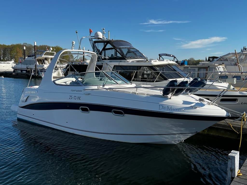 Four Winns 268 vista, Watersport en Boten, Speedboten, Ophalen, Gebruikt, Binnenboordmotor, 6 meter of meer
