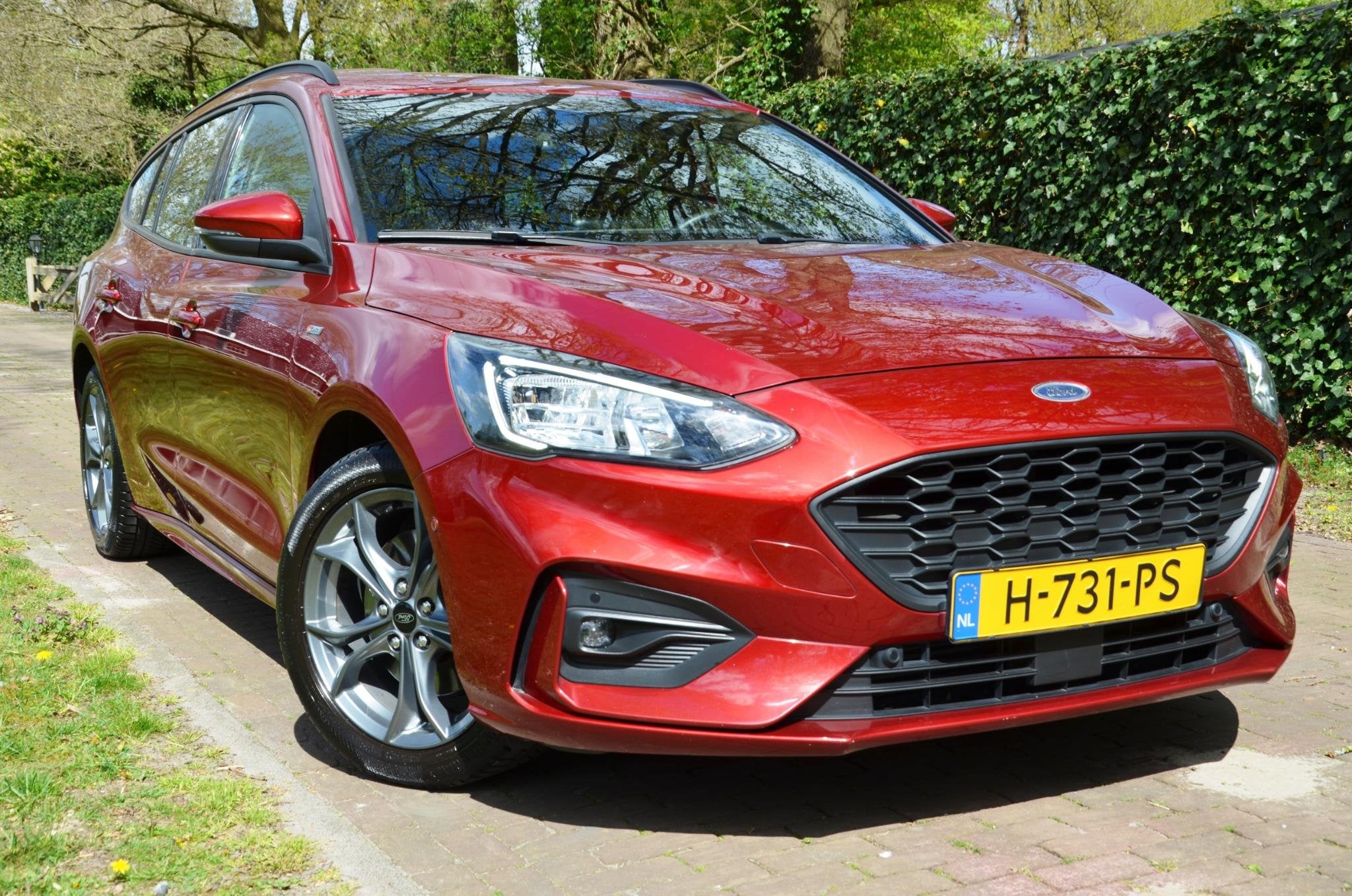 Ford Focus Wagon 1.0 EcoBoost ST Line Business Navi/Pdc/Ecc/, Gebruikt, Euro 6, 1283 kg, 23 km/l