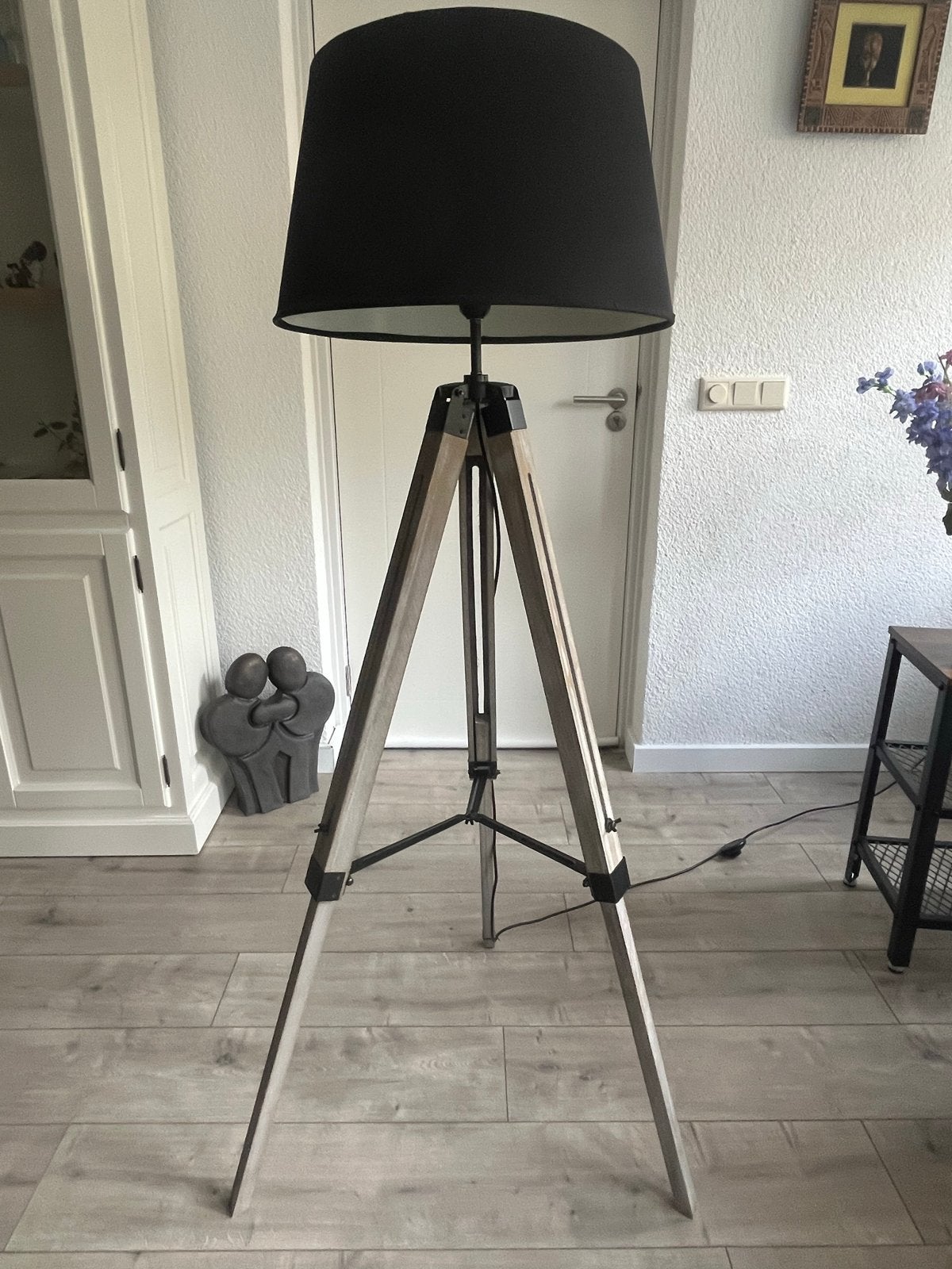 Verstelbare staande vloerlamp met zwarte kap, Huis en Inrichting, Lampen | Vloerlampen, Ophalen, Gebruikt, E27 (groot), 150 tot 200 cm