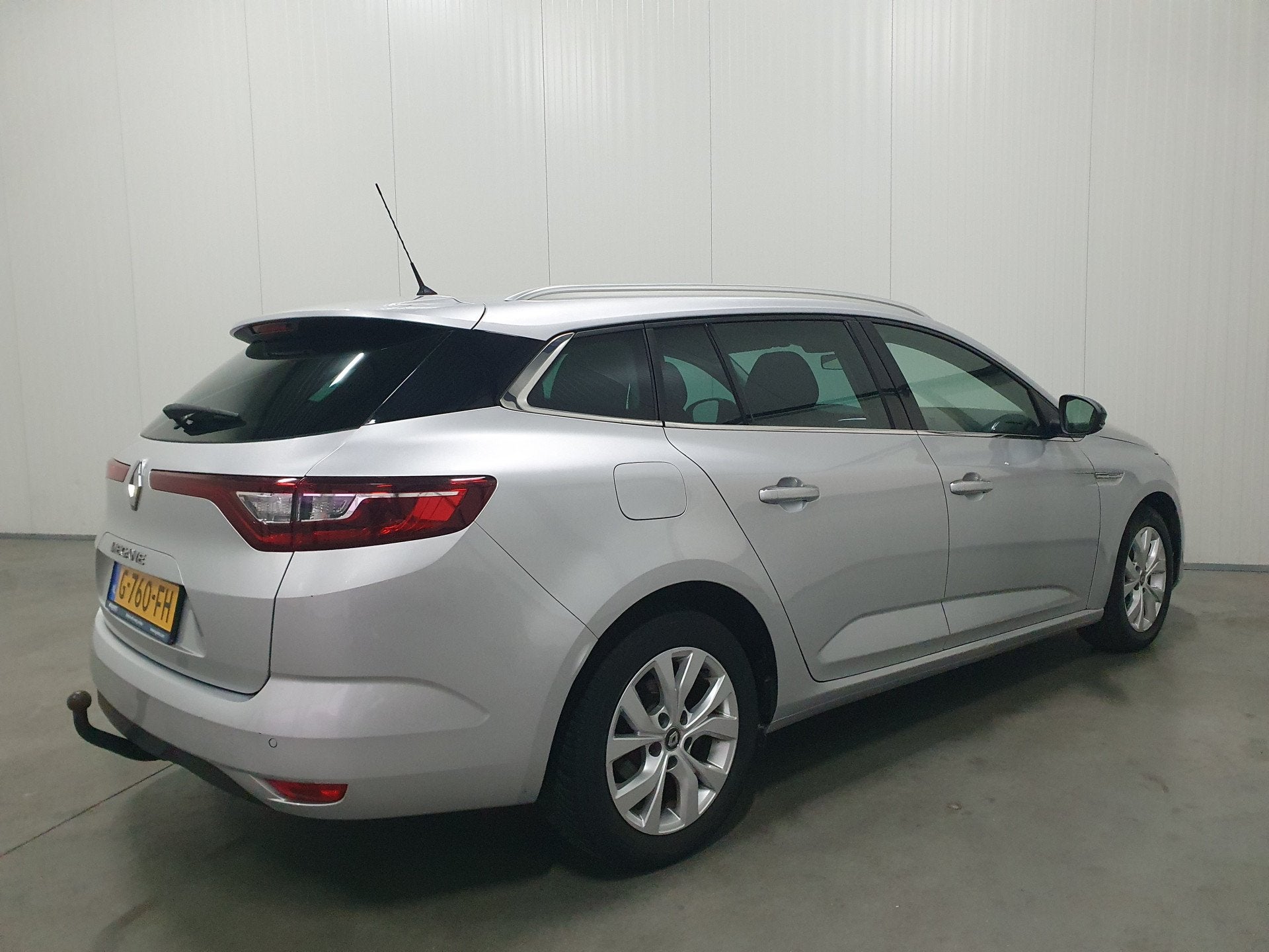 Renault Mégane Estate 1.5 Blue dCi Limited NAVI/CRUISE/AIRC, Auto's, Stof, Gebruikt, 4 cilinders, 116 pk