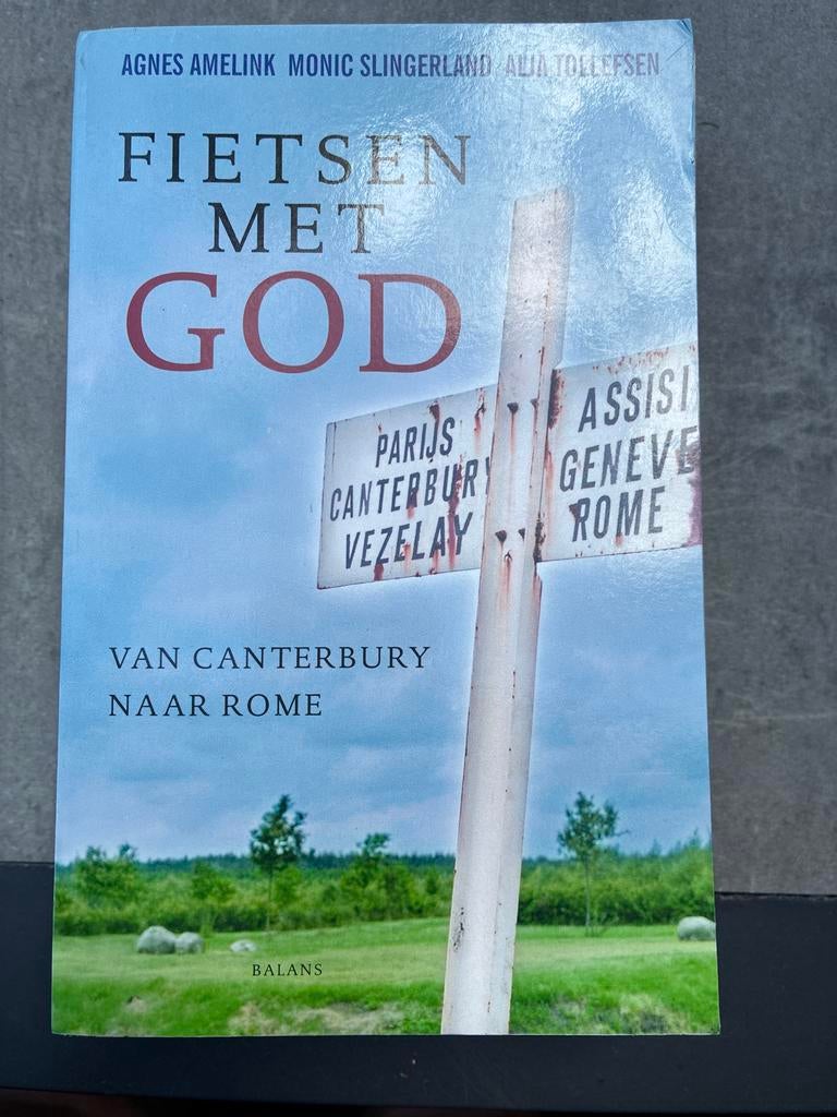Fietsen met God: Van Canterbury naar Rome, Ophalen of Verzenden, Zo goed als nieuw