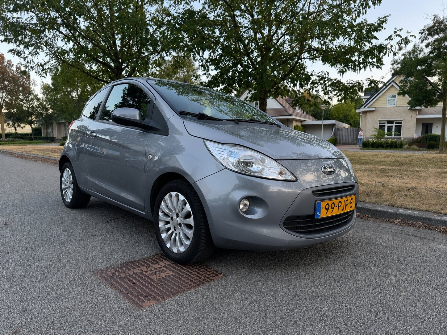Ford Ka 1.2 Titanium X Start/Stop | Airco | LM Velgen, Voorwielaandrijving, 4 cilinders, 4 stoelen, Bedrijf