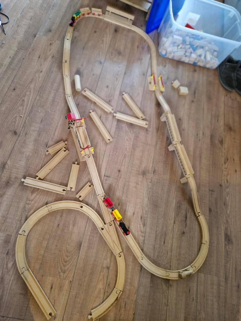 Grote set Brio houten treinbaan met veel onderdelen, Verzamelen, Speelgoed, Ophalen of Verzenden
