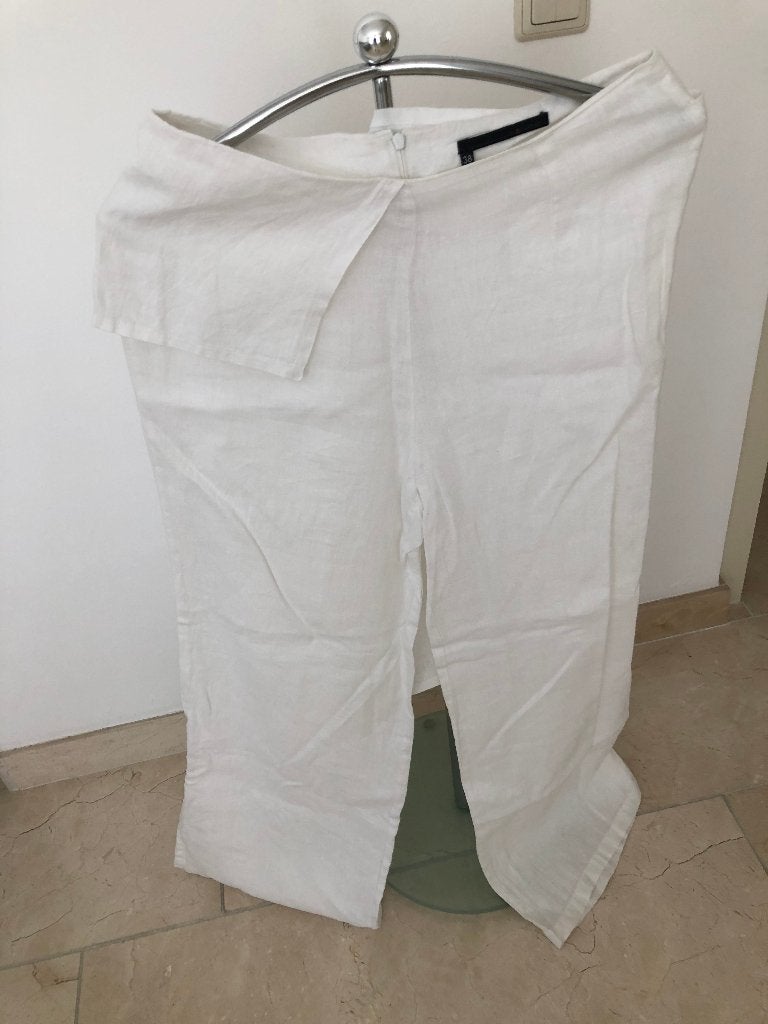 Witte broek met flap voorzijde - Unieke look, Kleding | Dames, Broeken en Pantalons, Maat 38/40 (M), Elsewhere, Wit, Ophalen of Verzenden