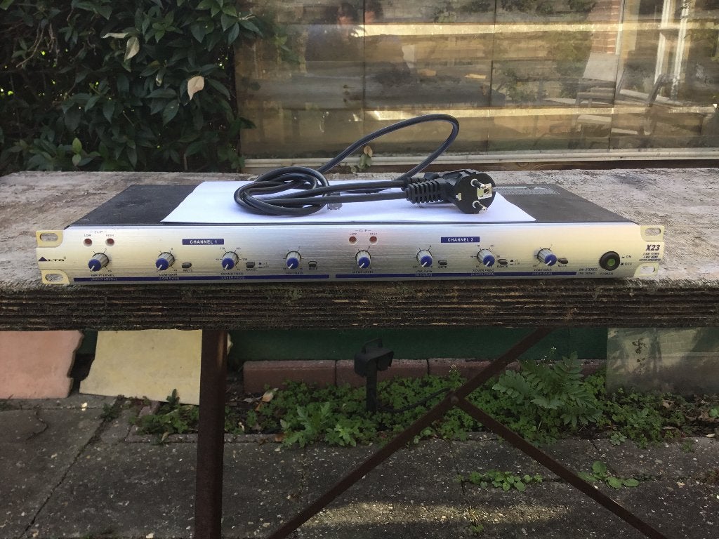 Active Crossover Alto X32, Ophalen of Verzenden, Gebruikt, Overige merken