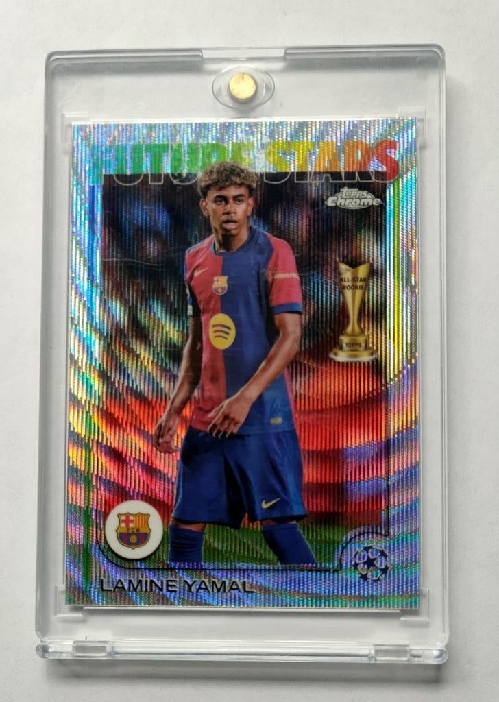 Topps Yamal Future Stars Refractor Rc Rookie Barcelona, Ophalen of Verzenden, Nieuw, Buitenlandse clubs, Spelerskaart