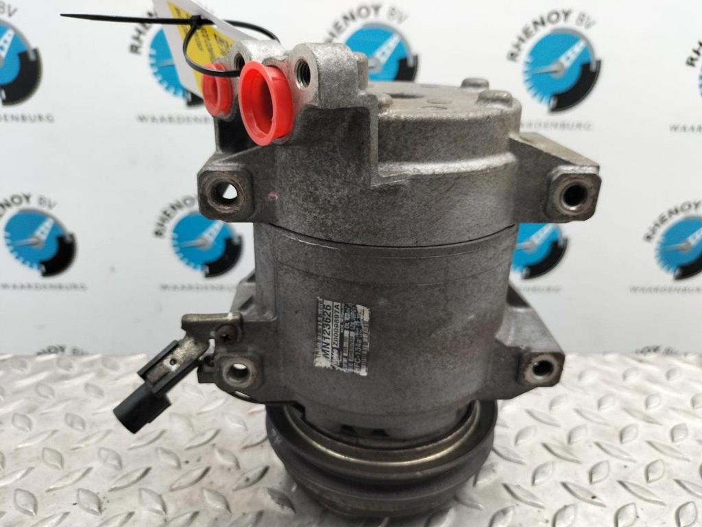 MITSUBISHI L200 AIRCO COMPRESSOR / AIRCOPOMP 2012, Auto-onderdelen, Ophalen of Verzenden, Gebruikt, Stiba lid
