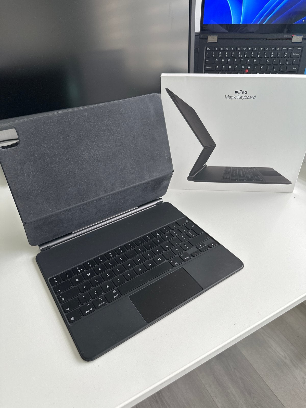 Apple Magic Keyboard voor iPad Pro 12,9, Ophalen of Verzenden, Zo goed als nieuw