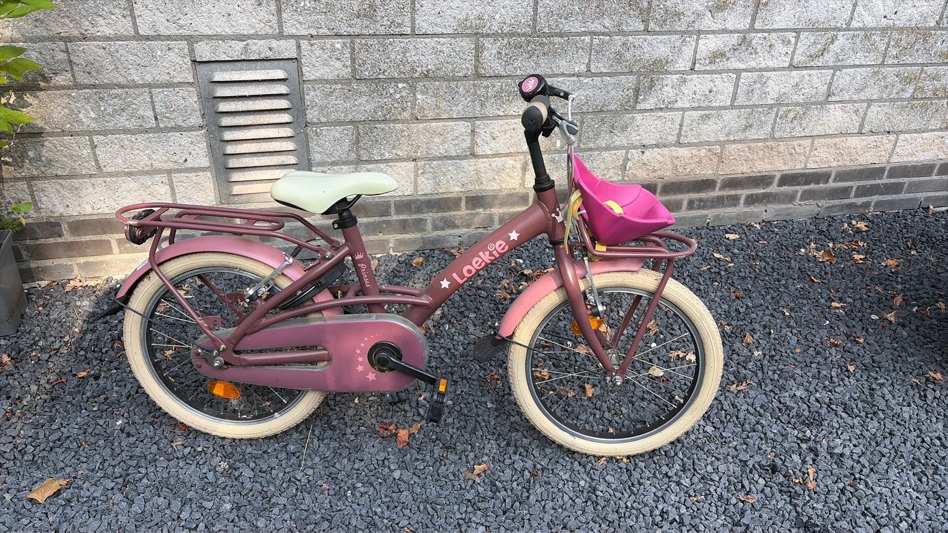Meisjesfiets loekie 18”, Fietsen en Brommers, Fietsen | Kinderfietsjes, Ophalen, Zo goed als nieuw, 16 tot 20 inch