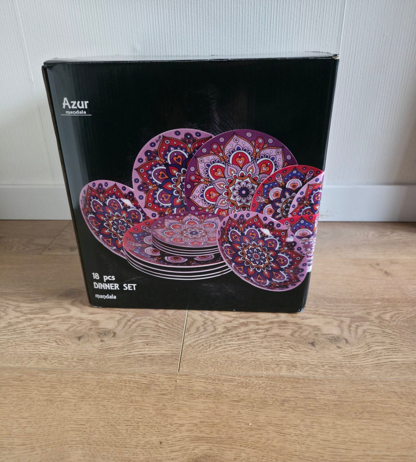 Borden Azur Mandala 18-delig  - Nieuw in doos, Ophalen of Verzenden, Nieuw, Overige stijlen, Bord(en)