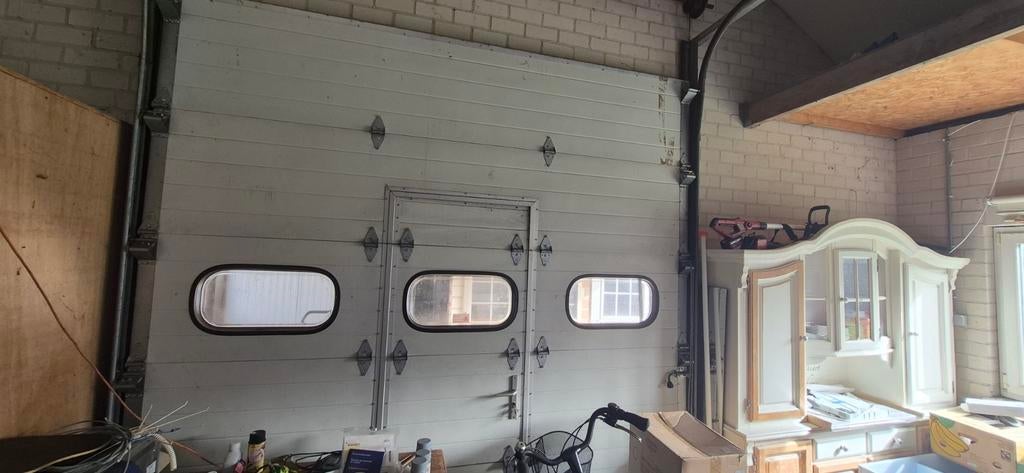 Garage/Loodsdeur, sectionaalpoort met loopdeur max. 290x275, Doe-het-zelf en Verbouw, Deuren en Horren, Ophalen, Gebruikt, Garagedeur